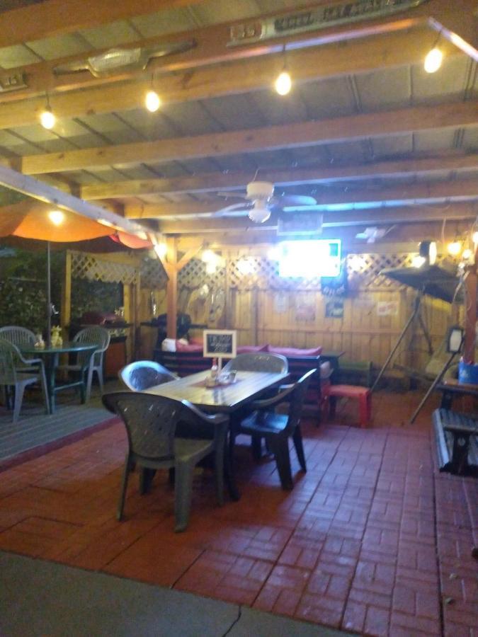 Single Room With Twin Bed On Private Property Eustis 外观 照片